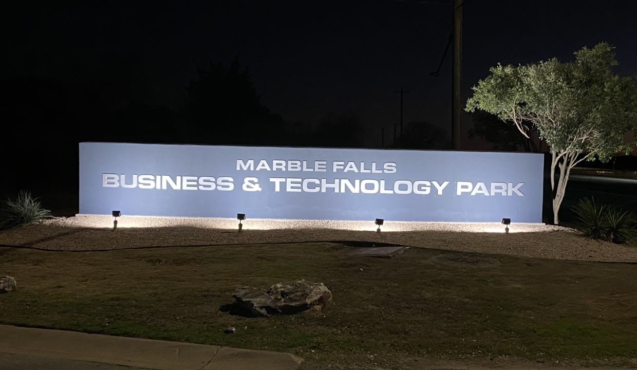 B&T Park Sign New!